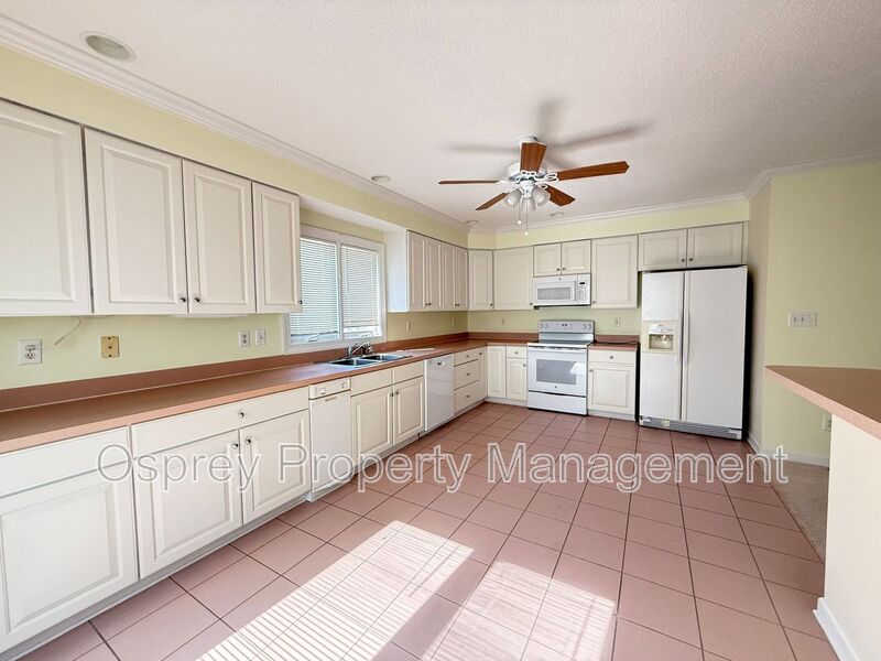 Luxury 3-Story Home Near Chic’s Beach with Water Views & Private Decks - Photo 2