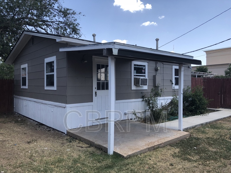Lubbock House: 1101 65th Street