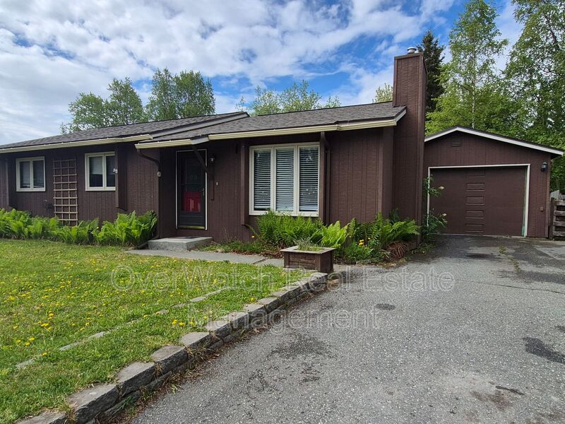 Anchorage House: 12250 Mary Avenue