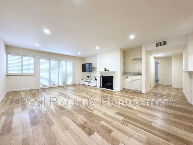 Carlsbad Condo: 2639 Pirineos Way