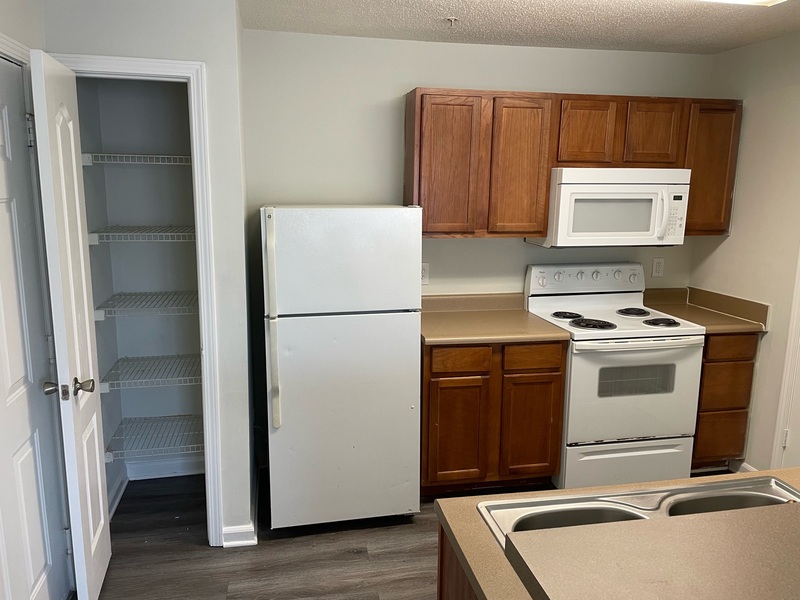 Tallahassee Condo: 3000 South Adams Street - 938