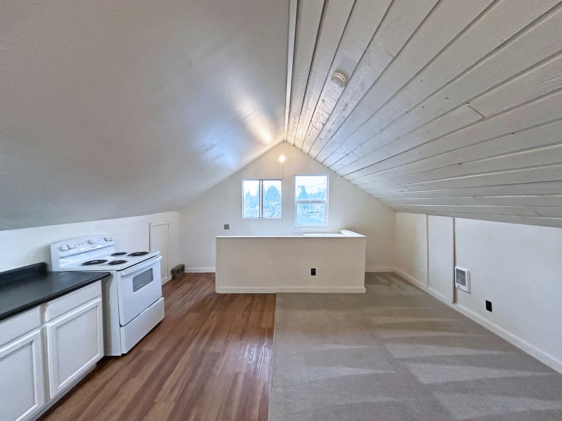 Eugene Condo: 1510 Concord Street - 3