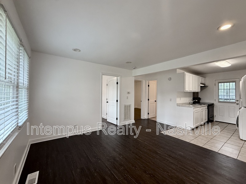 Nashville Condo: 2716 Herman St
