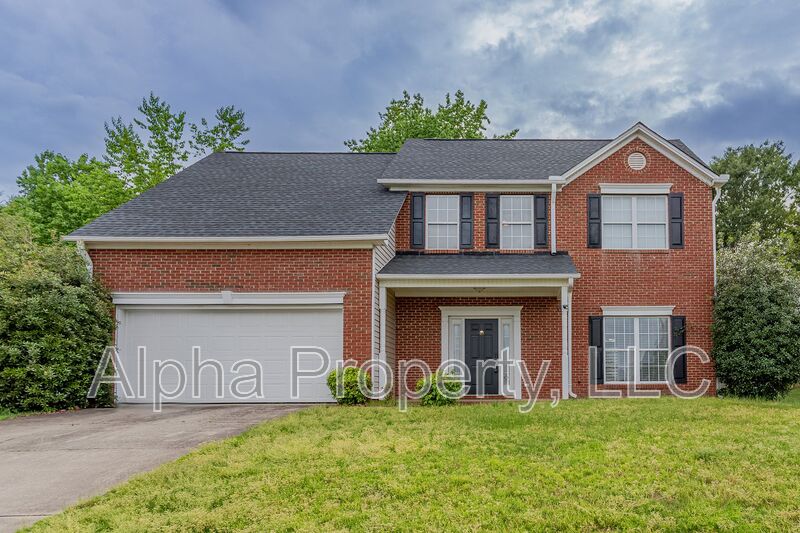 Greer House: 8 Cotter Lane