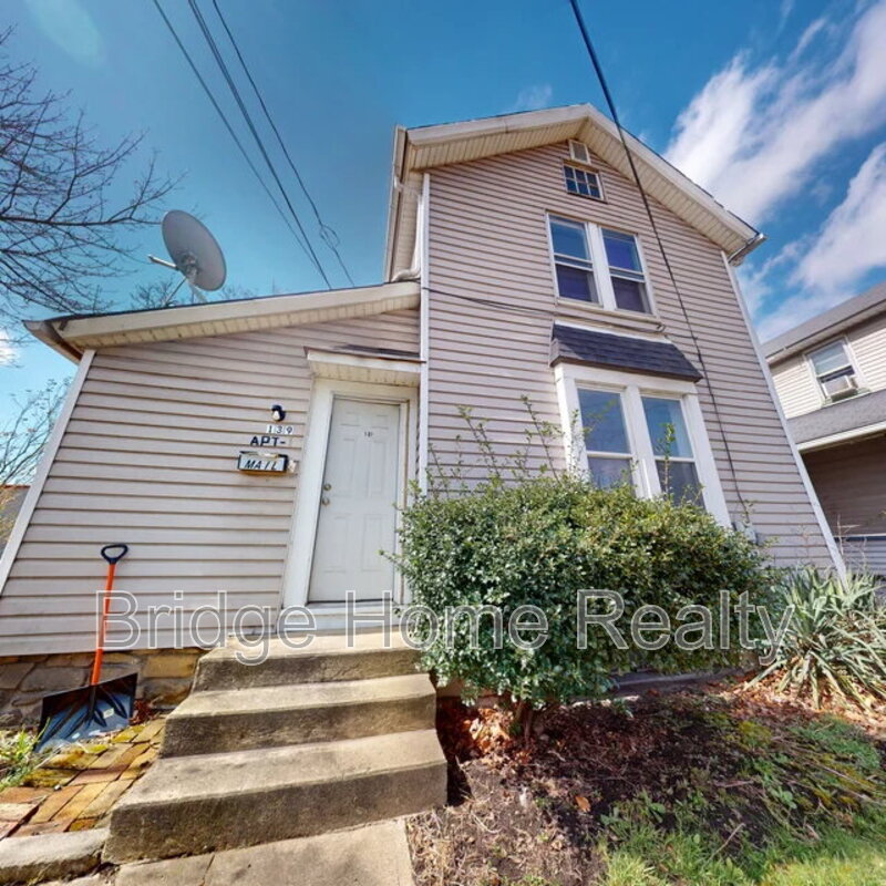 Sharon Condo: 139 North Water Avenue