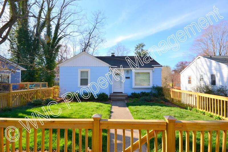 Asheville House: 17 Morris Street