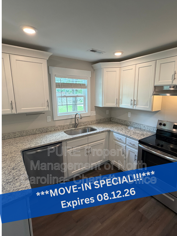 Gastonia House: 1204 W. Airline Ave