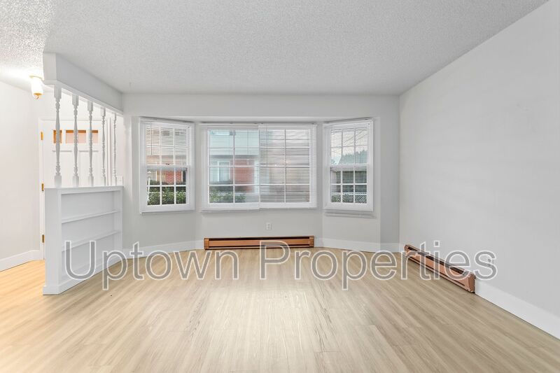 Vancouver House: 6507 Kansas St.