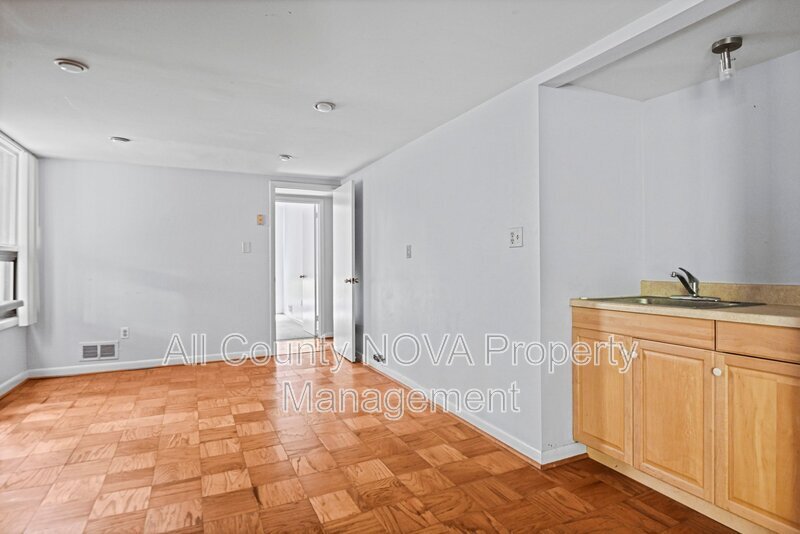 Main Rental Photo 8