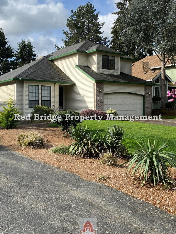 Portland House: 19840 Northwest Quail Hollow Drive