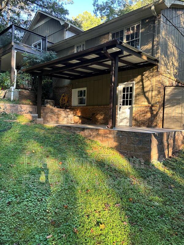 Lilburn Condo: 4932 Rock Haven Dr