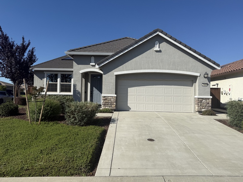 Sacramento House: 7428 Beach Pine Way