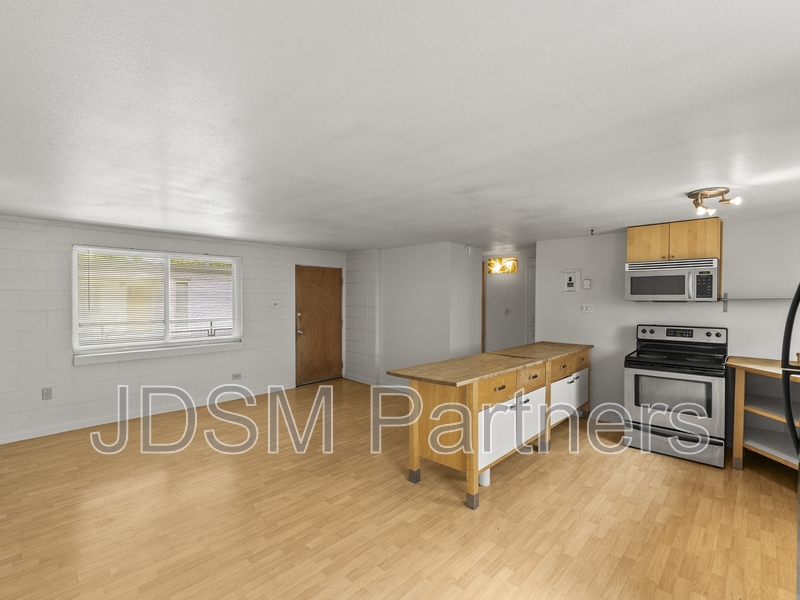 Denver Apartment: 2860 West 32nd Avenue