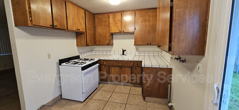 Rancho Cordova House: 10324 S. White Rock Road