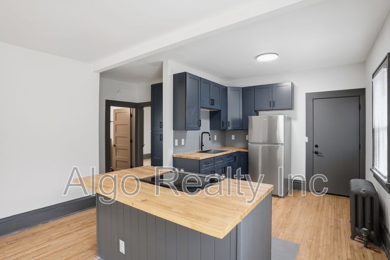 Minneapolis Condo: 3433 Portland Avenue - 2