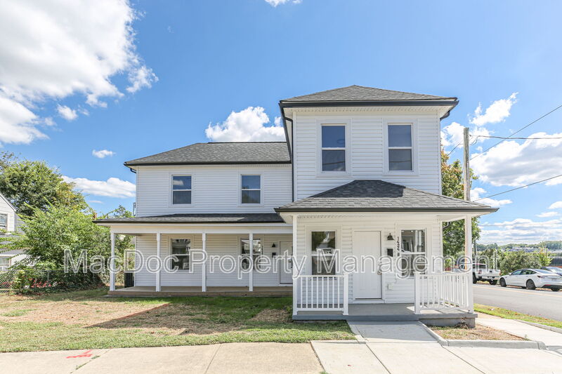 Fredericksburg Condo: 1424 William Street Unit B