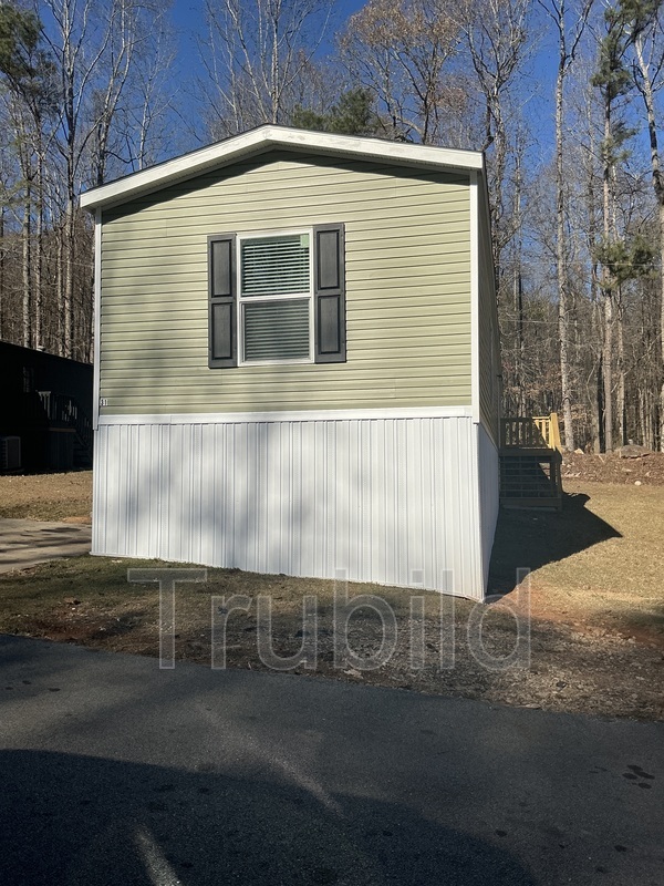 ELLENWOOD House: 31 Poole Circle