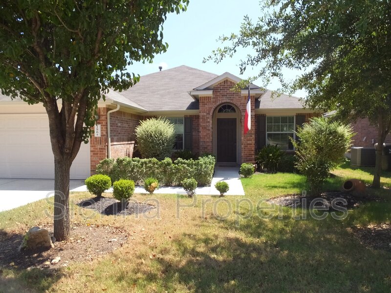 Buda House: 186 Fresno Springs