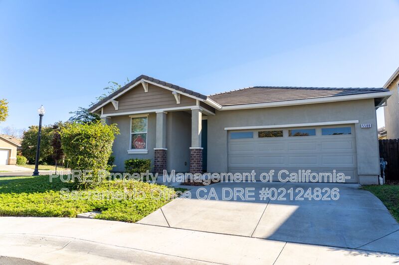 Sacramento House: 5588 Celebration