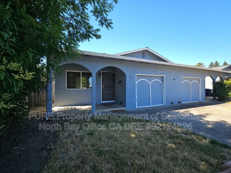 Ukiah Condo: 155 Oak Manor Ct