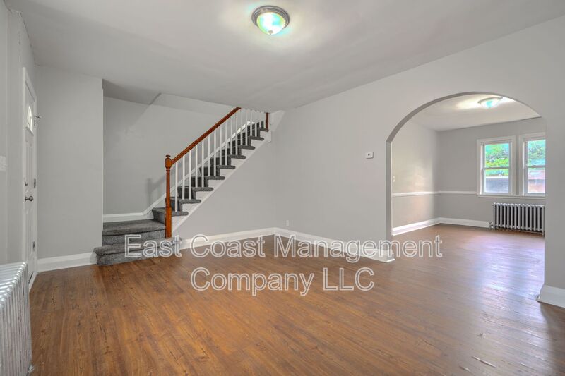 Baltimore House: 2525 Boarman Ave