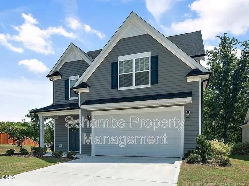 Fuquay Varina House: 1425 Queen Trigger Dr