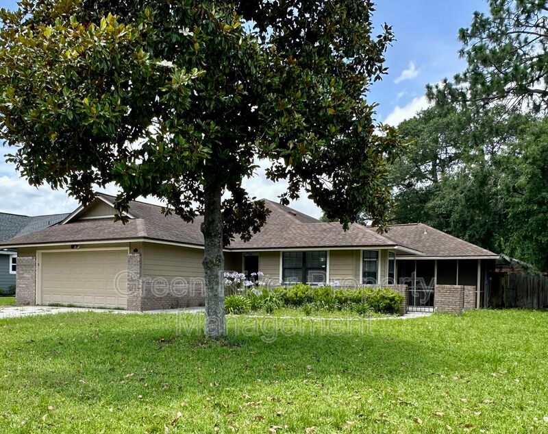 Orange Park House: 3288 Deerfield Pointe Dr.