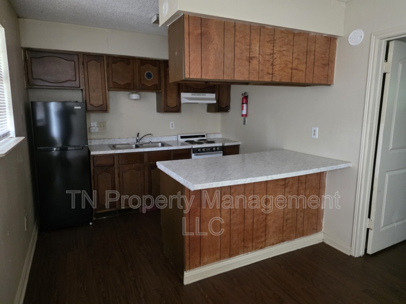 Lafayette Condo: 204 Rue Royale APT D