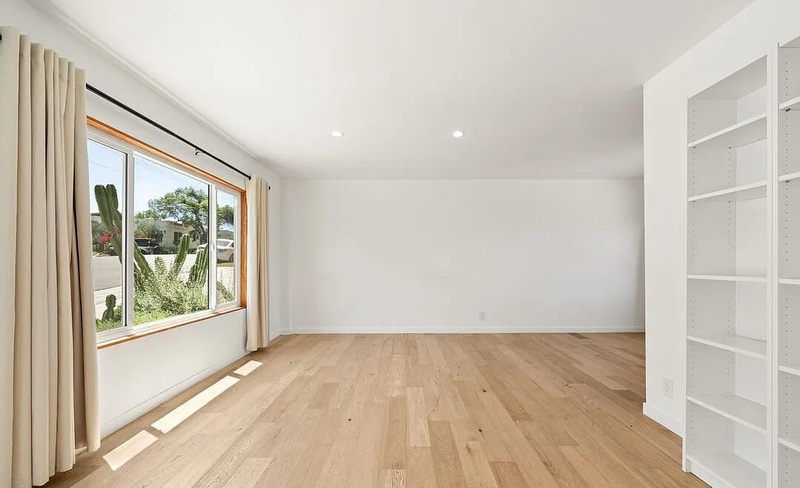 los angeles Condo: 2135 Bellevue Ave