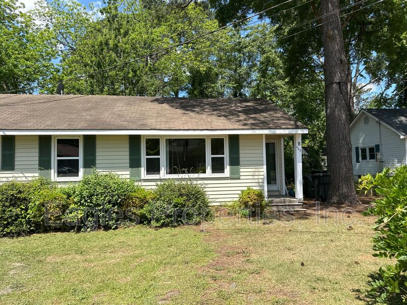 Goldsboro House: 605 S. Oleander