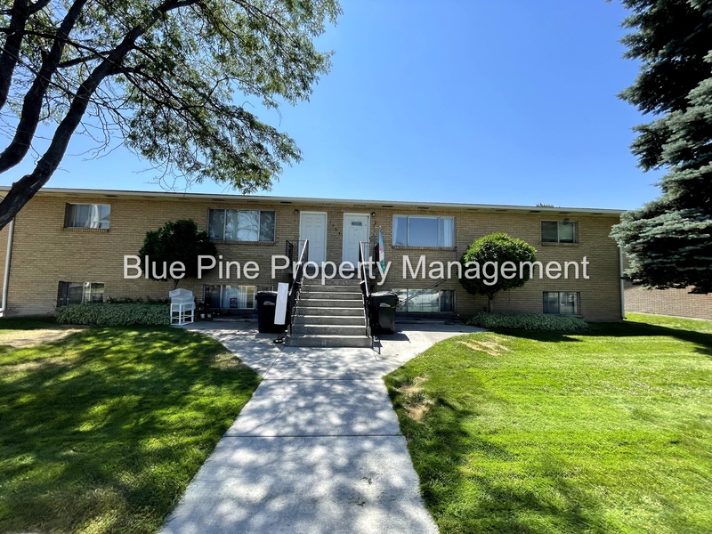 Idaho Falls Condo: 1489 Mountain View Lane
