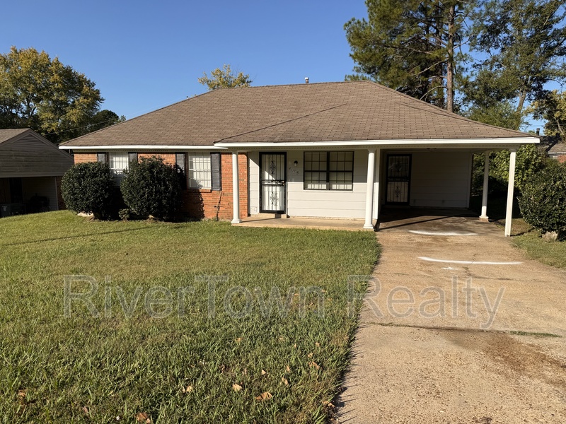 Memphis House: 4015 N Trezevant St