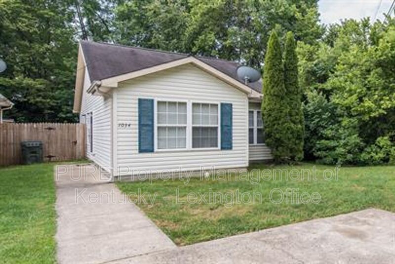 Georgetown House: 1034 Marshall Park Drive