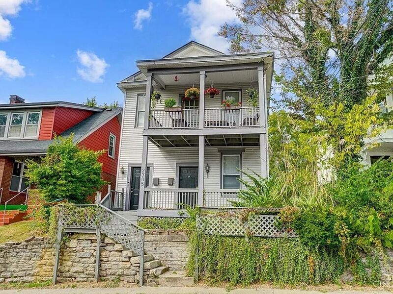 Cincinnati Condo: 2705 Hackberry St