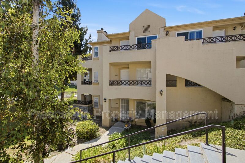 Chula Vista Condo: 787 Brookstone Rd