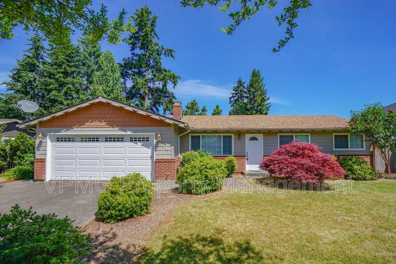 Vancouver House: 12014 NE 16th St
