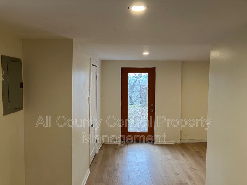 Birmingham Condo: 2725 23rd St West