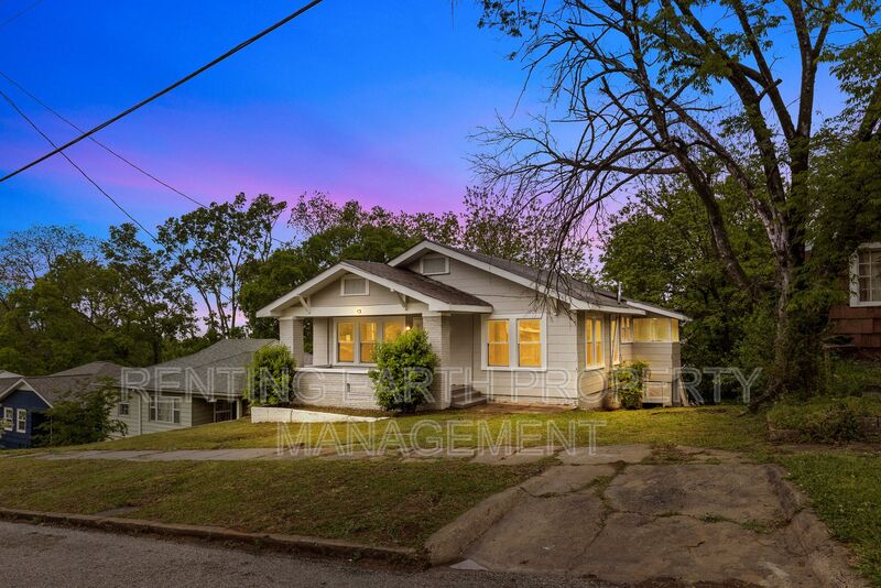 Birmingham House: 1724 30th Street Ensley