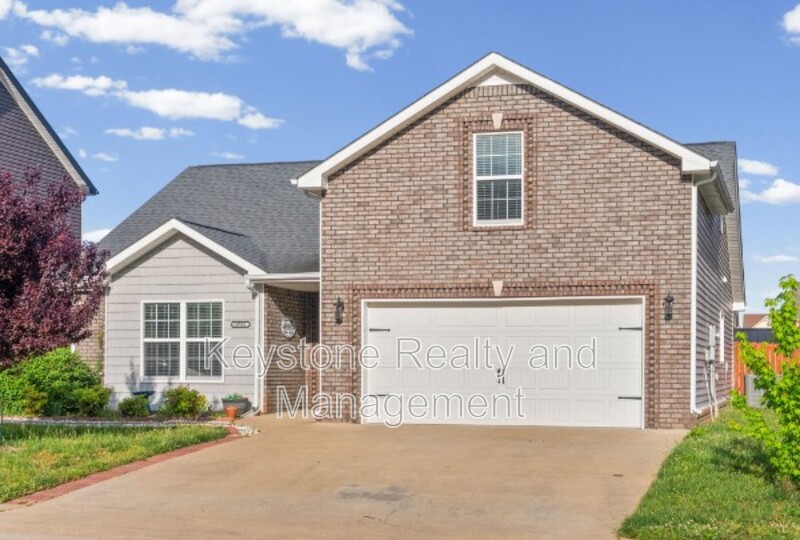 Clarksville House: 3753 Windmill Drive