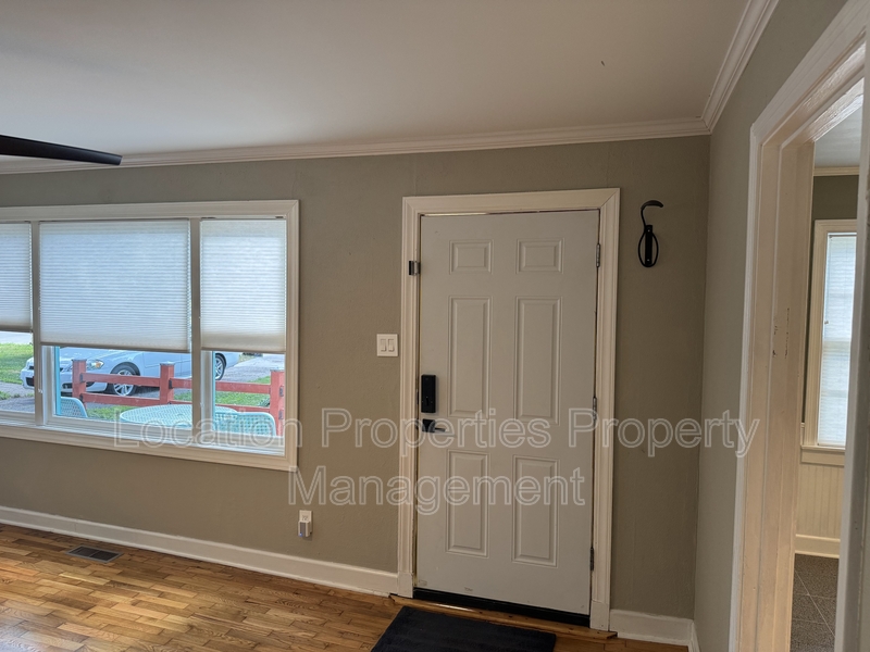 1740 Vermont Street, rental photo 2
