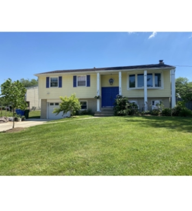 Cherry Hill House: 5 Knollwood Drive