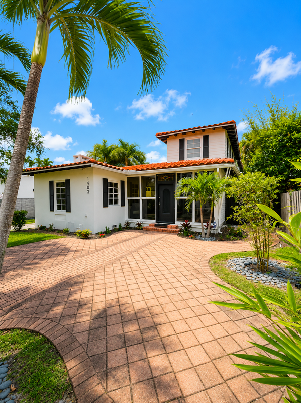Fort Lauderdale Condo: 1403 Southeast 2nd Street - Front