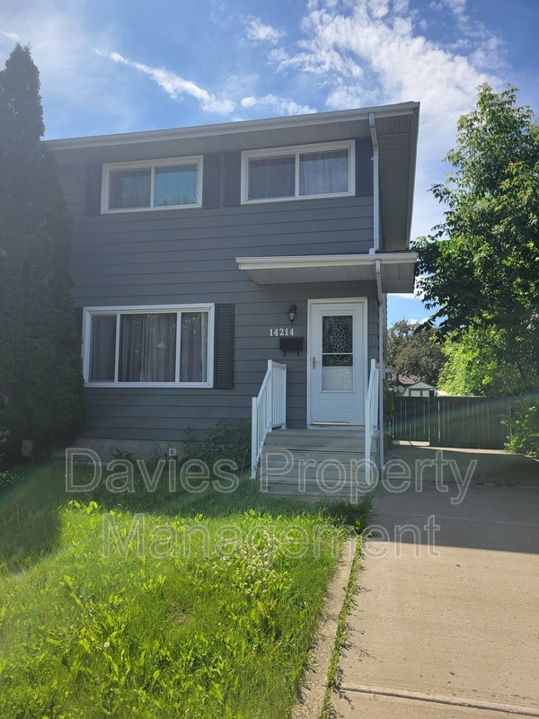 Edmonton Condo: 14214 32 Street NW