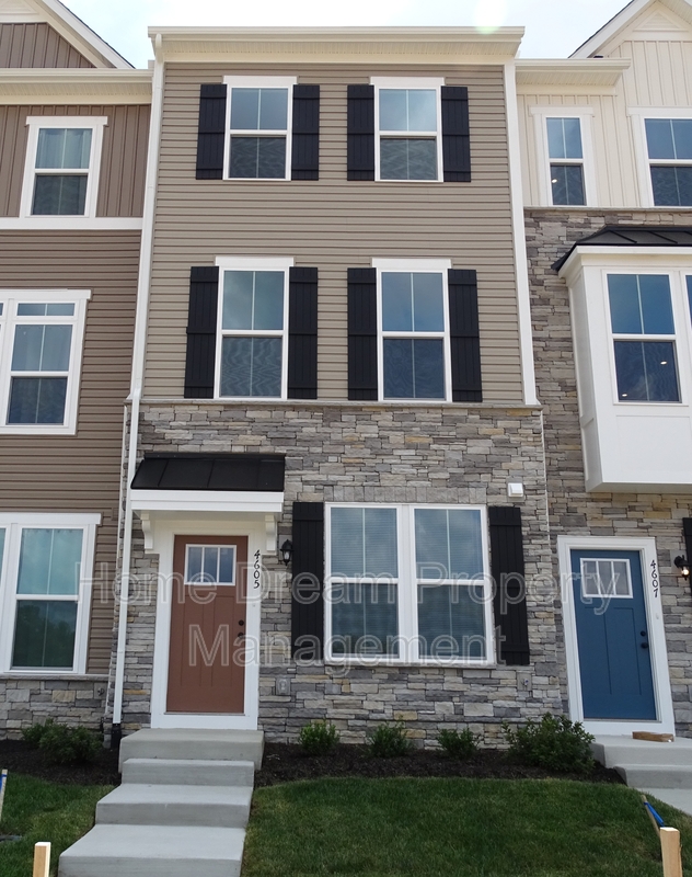 Fredericksburg House: 4605 Abbotswell Place