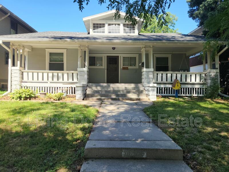 Lincoln House: 1811 S 23