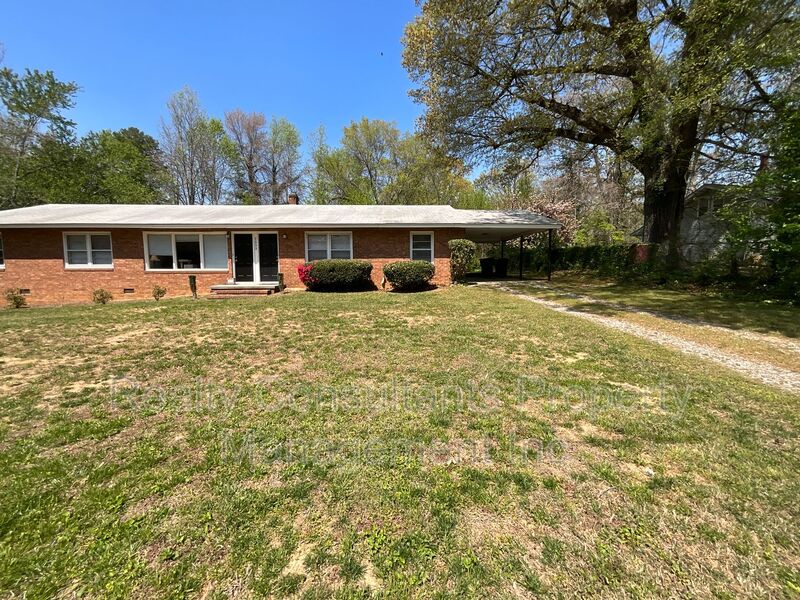 HIgh Point House: 1533 Beaucrest Avenue