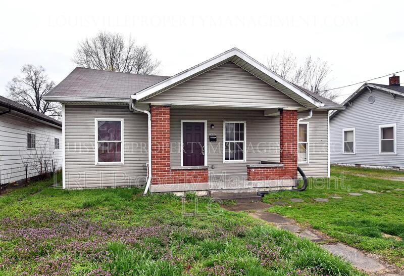 Request a Viewing for 1402 Berry Boulevard Tenant Turner