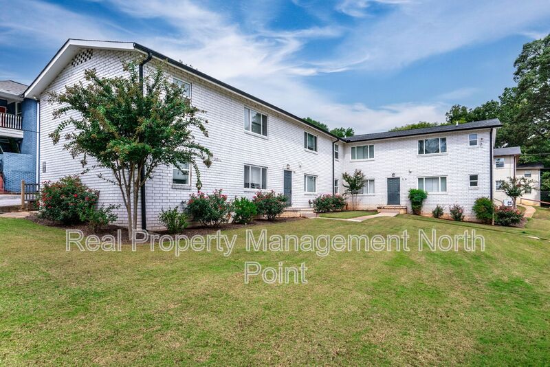 Atlanta House: 1145 Lucille Ave SW