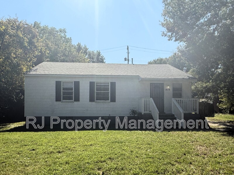 Memphis House: 809 Juliet Ave