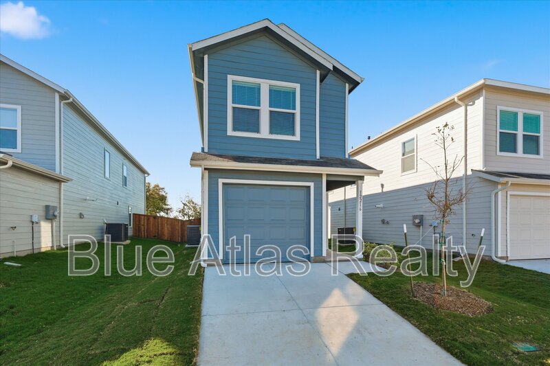 Providence Village House: 12216 Steeplechase Drive